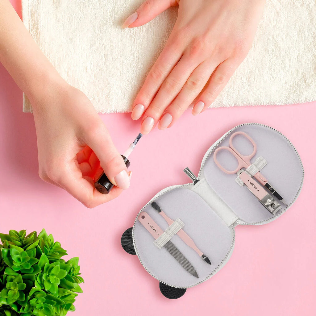 Kit Manicure Panda - But First, Nails!